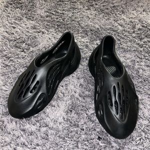 Pretty little thing slides